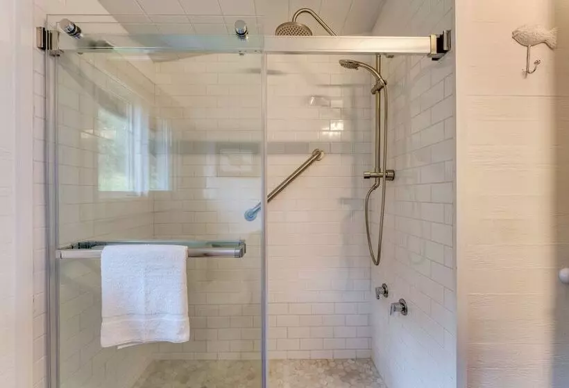 Sanctuary By The Sea By Avantstay Waterfront + Views