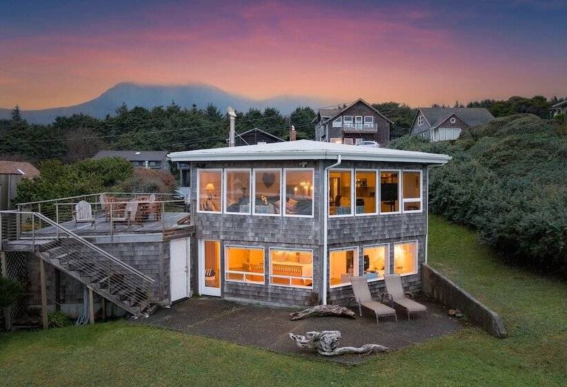 Sanctuary By The Sea By Avantstay Waterfront + Views