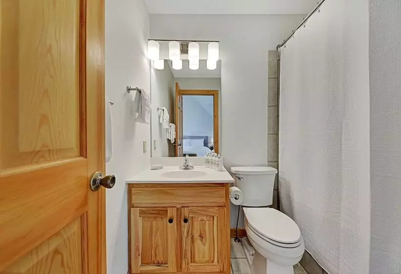 Scarlet Lodge By Avantstay Game Room + Views