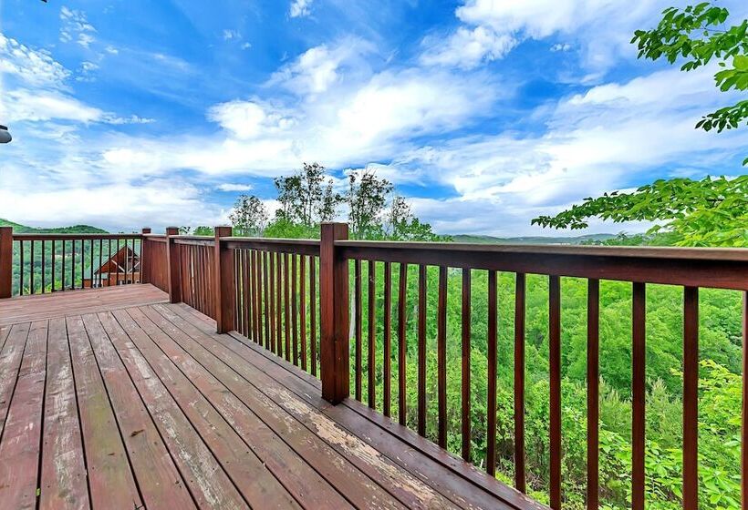 Scarlet Lodge By Avantstay Game Room + Views