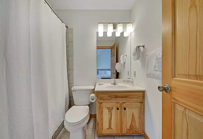 Scarlet Lodge By Avantstay Game Room + Views