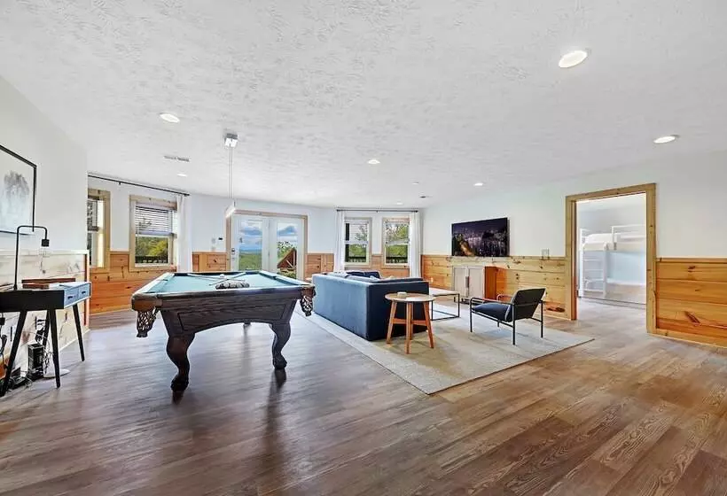 Scarlet Lodge By Avantstay Game Room + Views