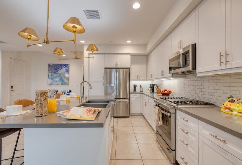 Sunburst By Avantstay Lakefront + Mountain Views