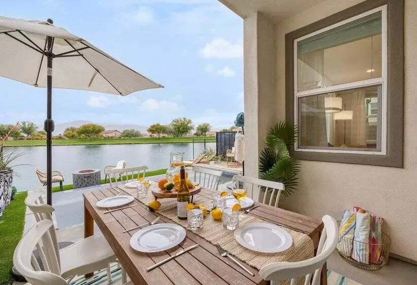 Sunburst By Avantstay Lakefront + Mountain Views