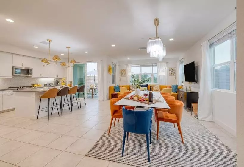 Sunburst By Avantstay Lakefront + Mountain Views