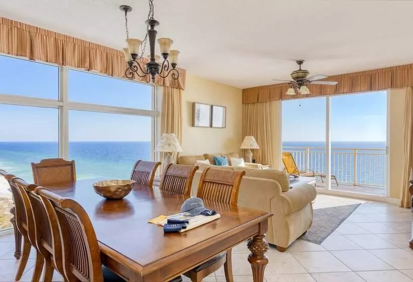 Sunscape By Avantstay Beachfront, Sweeping Views