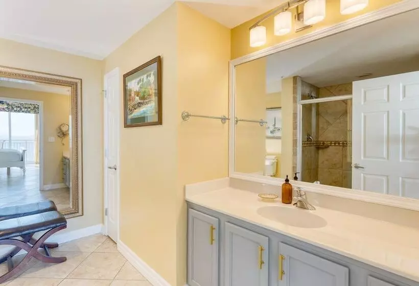 Sunscape By Avantstay Beachfront, Sweeping Views