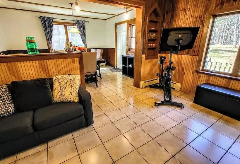 The Wooden Nest By Avantstay Deck, Big Yard W/ Hammocks & Fire Pit