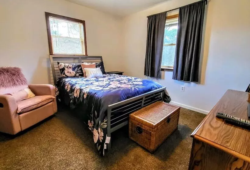 The Wooden Nest By Avantstay Deck, Big Yard W/ Hammocks & Fire Pit