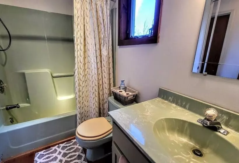 The Wooden Nest By Avantstay Deck, Big Yard W/ Hammocks & Fire Pit