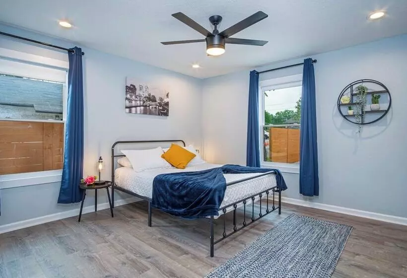 Trendy Historical Home Near Downtown Attractions