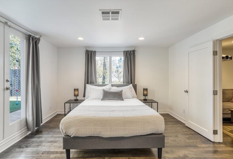 Valentino By Avantstay Luxury Hollywood Mansion