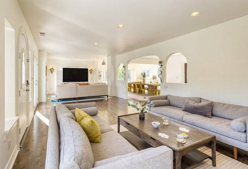 Valentino By Avantstay Luxury Hollywood Mansion