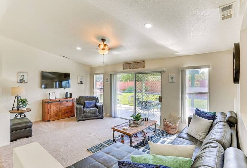 Victorville Home W/ Large Yard & Charcoal Grill!