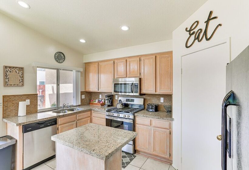 Victorville Home W/ Large Yard & Charcoal Grill!