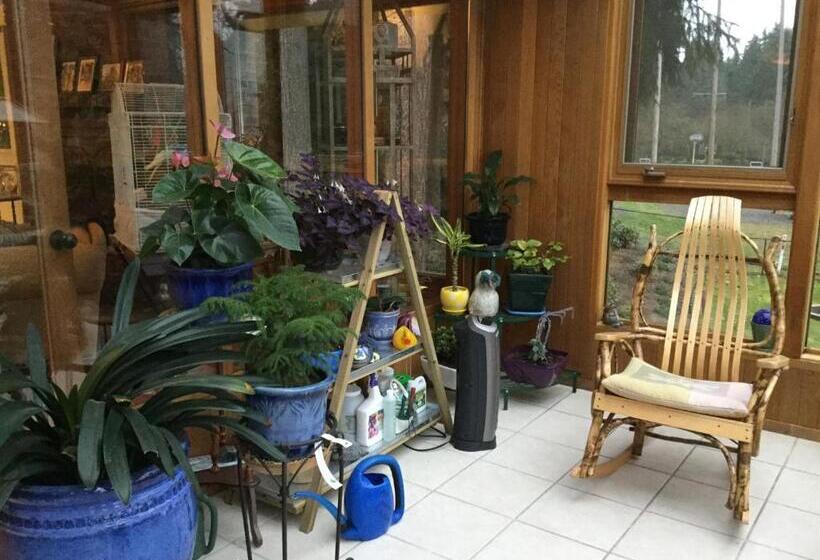 A Cascade View Bed And Breakfast