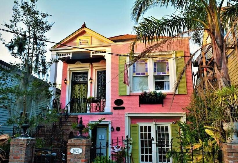 فندق صغير Madame Isabelle's House