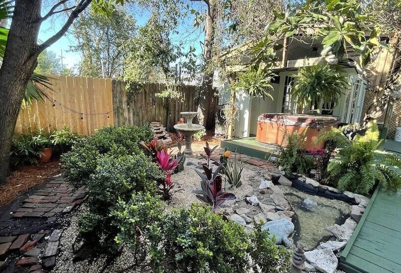 فندق صغير Madame Isabelle's House