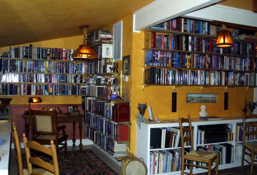 민박 Arden Forest Inn