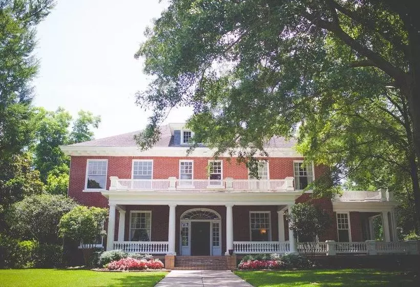 ベッドアンドブレックファースト Grace Estate