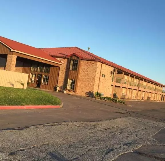 Chaparral Motel