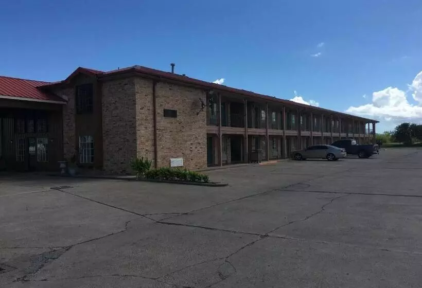 Chaparral Motel