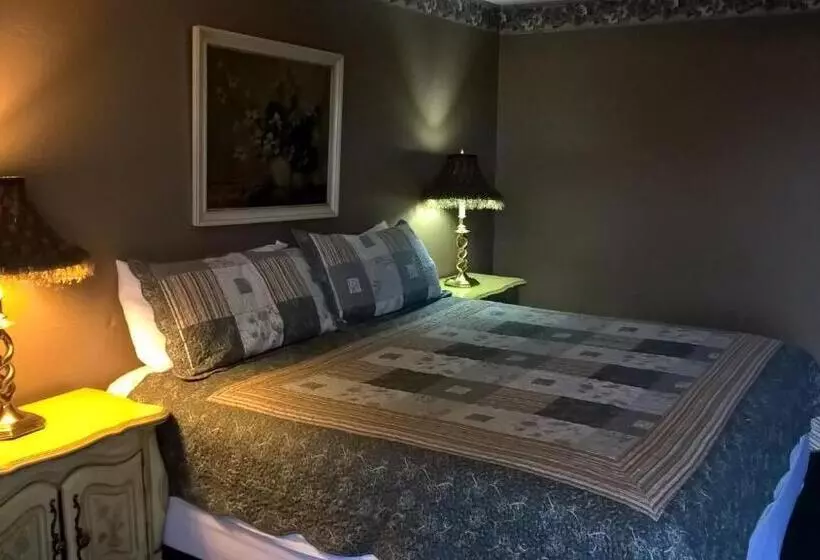 Dogwood Motel