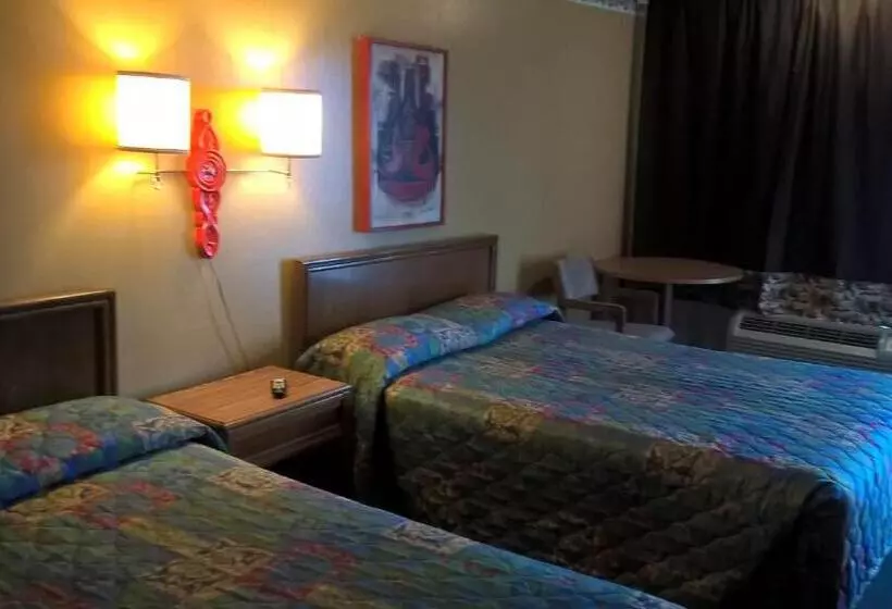 Dogwood Motel