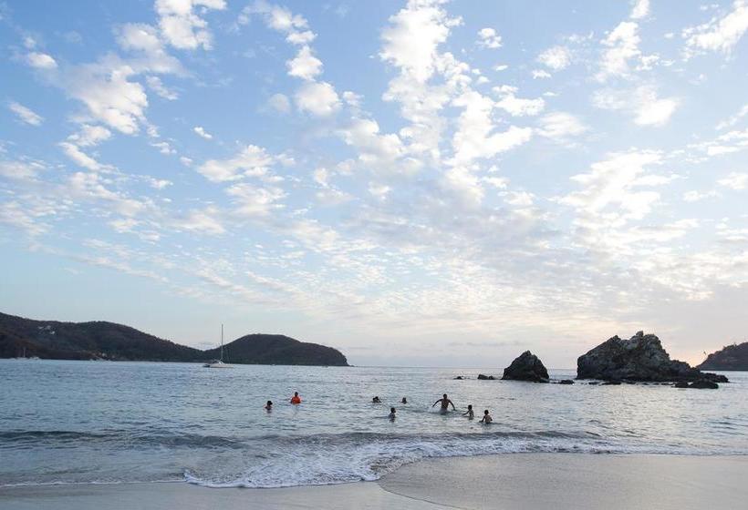 Resort Embarc Zihuatanejo