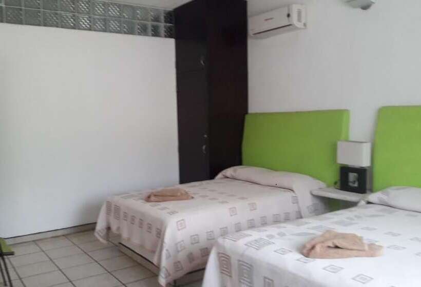 فندق Casa Chacala