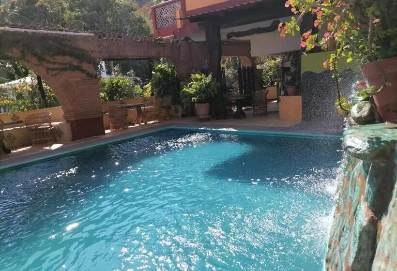 ホテル La Cabaña