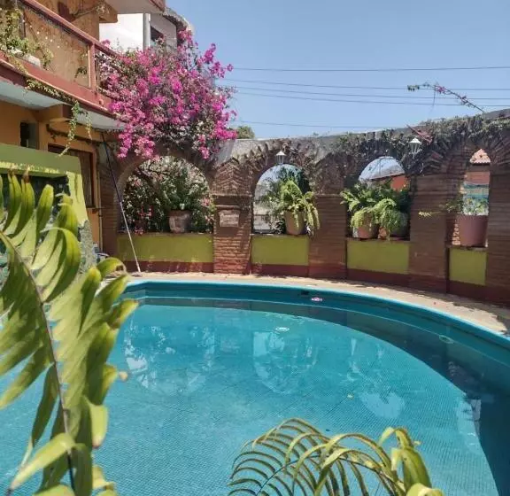 ホテル La Cabaña