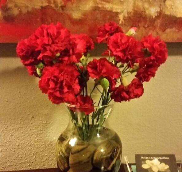 בית מלון כפרי The Loft On The Square