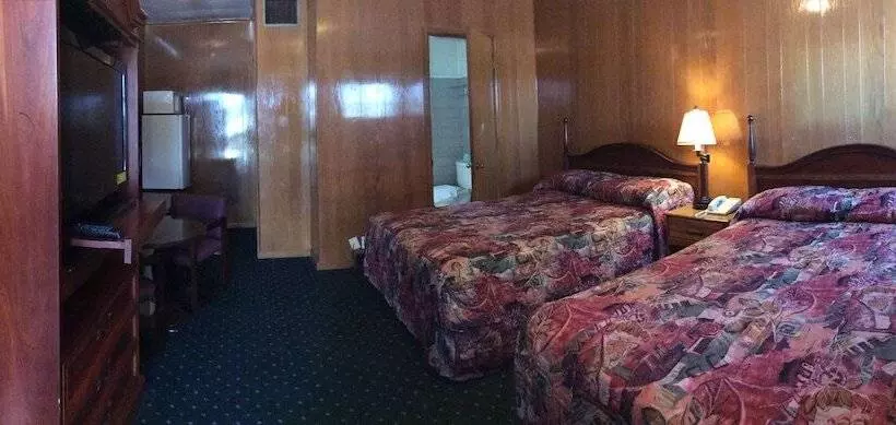 Kenwood Motel