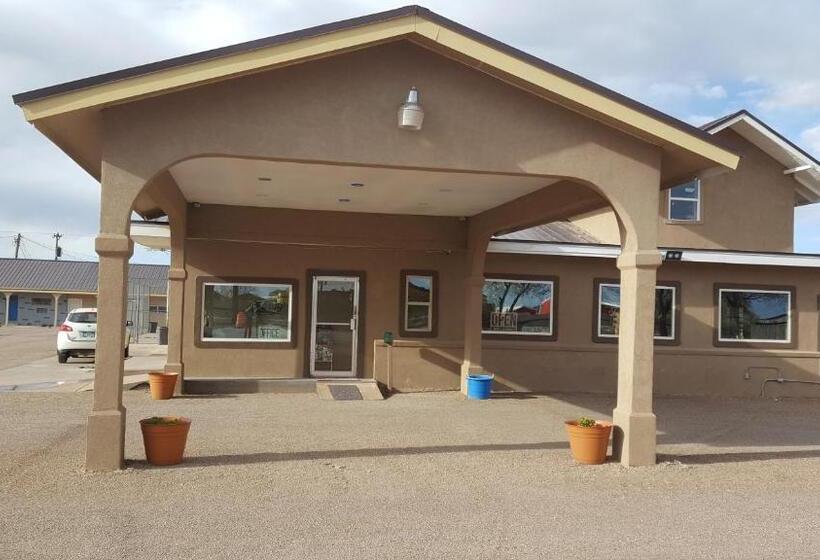 فندق على الطريق Choice Inn