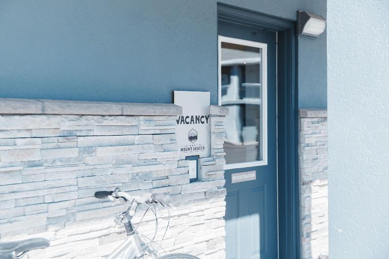 汽车旅馆 Inn At Mount Shasta