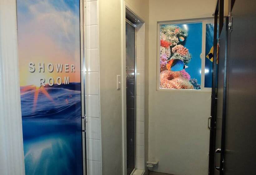 Traveler S Bed & Breakfast Hostel