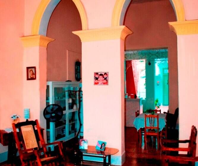 تختخواب و صبحانه Casa Hospedaje Encanto