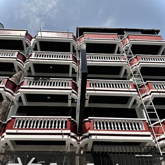 هتل Sleep Owl Jomtien