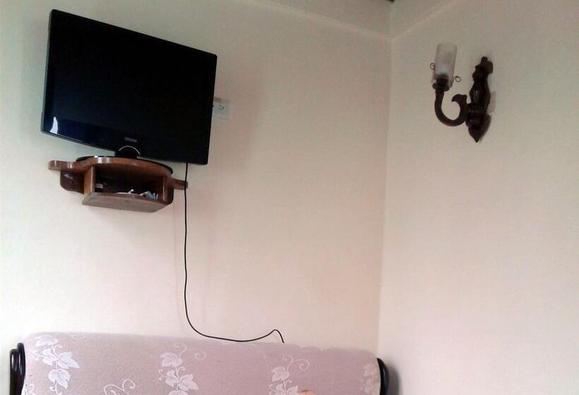 پانسیون Casa Julke