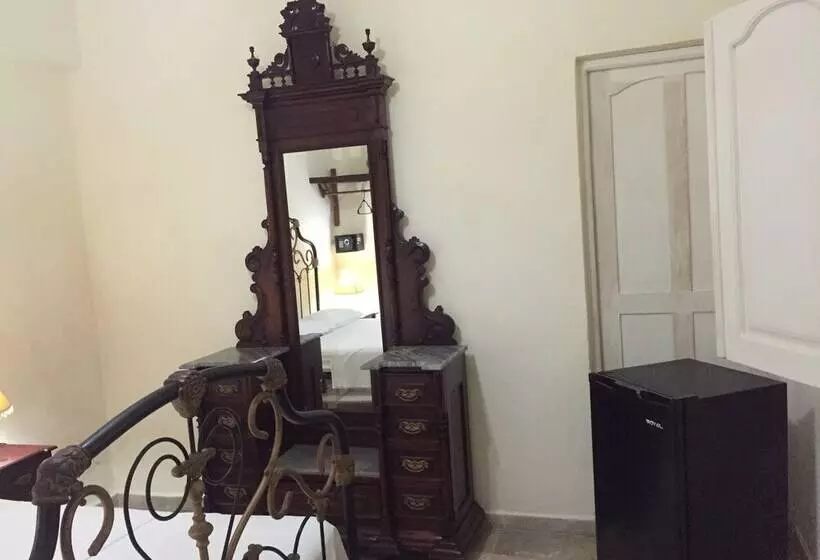 ペンション Hostal El Aljibe