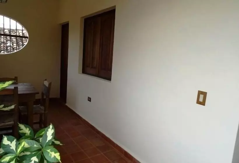 ペンション Hostal El Aljibe