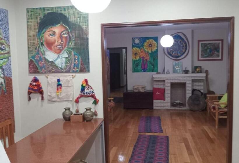 پانسیون Hostel Colores Miraflores