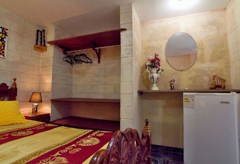 پانسیون Residencia Varela