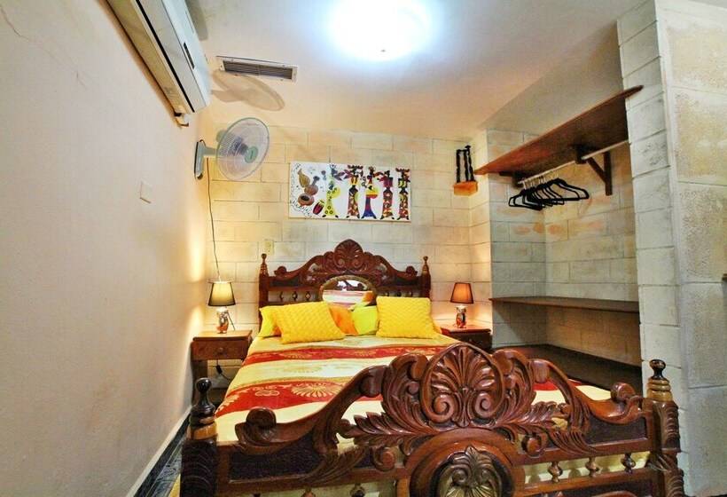 پانسیون Residencia Varela