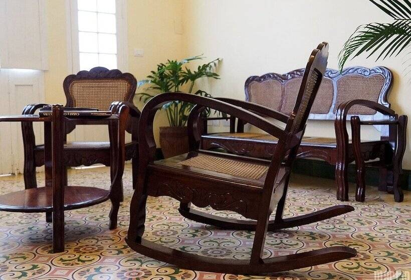 پانسیون Suite Florencia