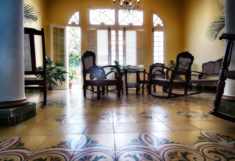 پانسیون Suite Florencia