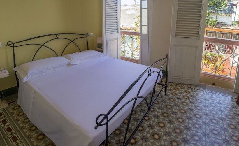 پانسیون Suite Florencia