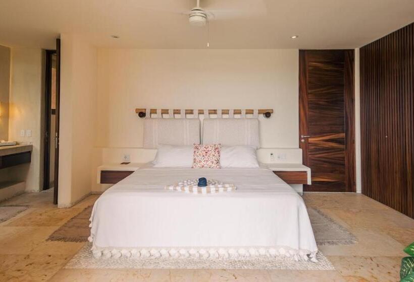 Armadillo Living Villas