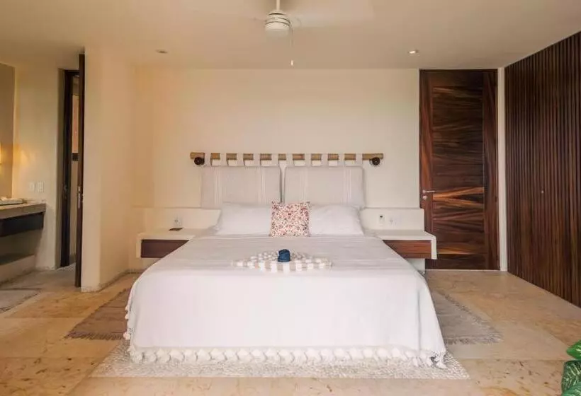 Armadillo Living Villas